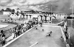 Delcampe - 14* RIVA BELLA  La Piscine Du Baby Stade  (CPSM 9x14cm)       RL46,0850 - Riva Bella