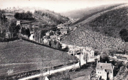 Delcampe - 14* VIRE Les Vaux – Vallee De Canale  (CPSM 9x14cm)        RL46,0770 - Vire