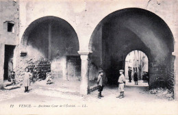 Delcampe - 06* VENCE  Ancienne Cour De L Eveche         RL46,0465 - Vence