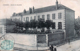 Delcampe - 18* VIERZON      Ecole Du Cavalier     RL46,1325 - Vierzon