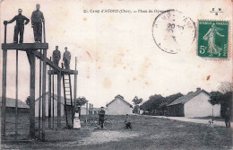 Delcampe - 18* AVORD  Camp – Place Du Gymnase        RL46,1305 - Kasernen