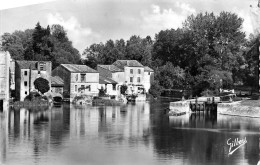 Delcampe - 16* JARNAC  Les Moulins  (CPSM 9x14cm)       RL46,1246 - Jarnac