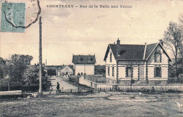 Delcampe - 45* COURTENAY  Rue De La Halle Aux Veaux       RL60,1058 - Courtenay