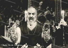 Delcampe - De716 Cartolina   Padre Pio Da Pietralcina - Artiesten