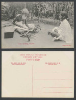 Delcampe - Ceylon Old Postcard Native Worker Man Woman, Turning Elephant Tooth Wheel & Rope - Sri Lanka (Ceylon)