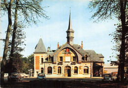 Delcampe - 60  SENLIS LA GARE - Senlis