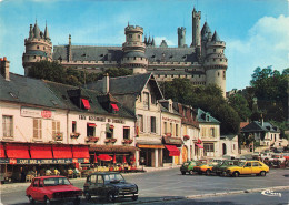 Delcampe - 60  PIERREFONDS LE CHÂTEAU ET LA PLACE DE L HOTEL DE VILLE - Pierrefonds