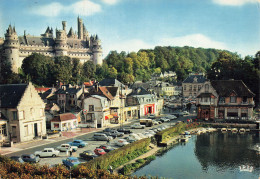 Delcampe - 60  PIERREFONDS LA VILLE ET LE CHÂTEAU - Pierrefonds