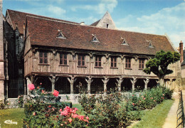 Delcampe - 60  NOYON LA BIBLIOTHEQUE DU CHAPITRE - Noyon