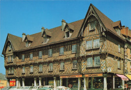 Delcampe - 60  COMPIEGNE VIEILLE MAISON PLACE SAINT CLEMENT - Compiegne