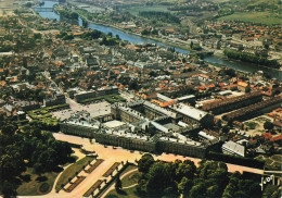 Delcampe - 60  COMPIEGNE LE CHÂTEAU L OISE ET LA VILLE - Compiegne