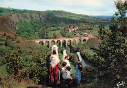 Delcampe - 14 CLECY VIADUC ET ROCHERS DES PARCS - Clécy