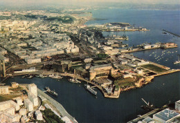 Delcampe - 29 BREST LE CHÂTEAU ET LE PORT DE COMMERCE - Brest
