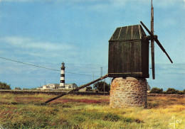 Delcampe - 29 OUESSANT LE MOULIN A VENT ET LE PHARE DU CREAC H - Ouessant