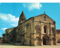 Delcampe - 17  SAINTES L ABBAYE AUX DAMES - Saintes