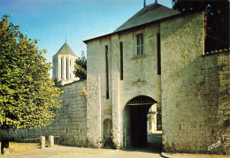 Delcampe - 17  SURGERES LA POTERNE - Surgères