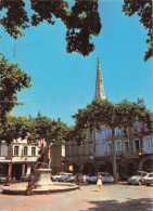 Delcampe - 11  LIMOUX LA PLACE DU MARCHE - Limoux