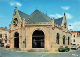 Delcampe - 17 MONTENDRE LES PINS LES HALLES - Montendre