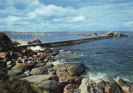 Delcampe - 29 PLOUESCAT LE DIGUE ET ROCHERS DE PORS GWEN - Plouescat