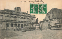 Delcampe - 02  LAON LA PLACE DE L HOTEL DE VILLE - Laon