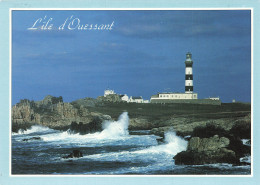 Delcampe - 29 ILE D OUESSANT LA COTE OUEST ET LE PHARE DU CREAC H - Ouessant