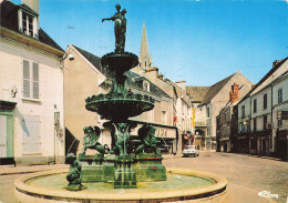 Delcampe - 91 ETAMPES PLACE NOTRE DAME LA FONTAINE - Etampes