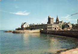 Delcampe - 29 ROSCOFF LE LABORATOIRE BIOLOGIQUE ET NOTRE DAME DE CROAZ BATZ - Roscoff