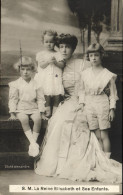 Delcampe - CPA SM La Reine Elisabeth Et Ses Enfants Belgique - Königshäuser