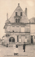 Delcampe - 28  CHATEAUDUN LA RUE DE LA CUIRASSERIE - Chateaudun