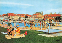 Delcampe - 51 VITRY LE FRANCOIS LA PISCINE - Vitry-le-François