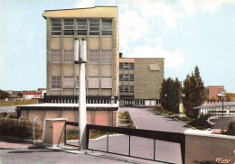 Delcampe - 51 VITRY LE FRANCOIS LE COLLEGE - Vitry-le-François