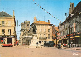 Delcampe - 52 LANGRES PLACE DIDEROT - Langres