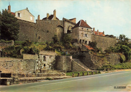 Delcampe - 52 LANGRES UN COIN DES REMPARTS - Langres