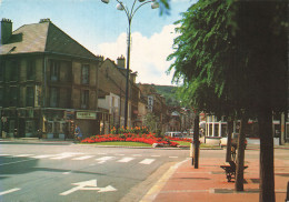 Delcampe - 76 ELBEUF LA PLACE DU CALVAIRE - Elbeuf