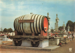 Delcampe - 87 ROCHECHOUART LE TONNEAU AU CIMETIERE - Rochechouart