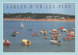 Delcampe - 22 ERQUY LE PORT DES HOPITAUX ET LA PLAGE DES SABLES D OR - Erquy