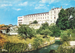 Delcampe - 86 COUHE VERAC LE PENSIONNAT SAINT MARTIN - Couhe