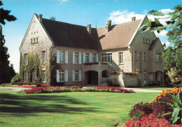 Delcampe - 77 SAINT PIERRE DES NEMOURS LA MAIRIE ET LE PARC - Saint Pierre Les Nemours