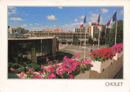 Delcampe - 49 CHOLET LA BIBLIOTHEQUE ET LA RUE TRAVOT - Cholet