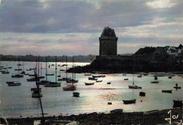 Delcampe - 35 SAINT SERVAN SUR MER LES CASERNES - Saint Servan