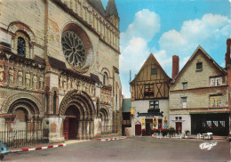 Delcampe - 79  THOUARS L EGLISE SAINT MEDARD - Thouars