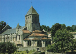 Delcampe - 79  MELLE EGLISE SAINT HILAIRE - Melle