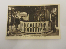 Delcampe - CP CARTE POSTALE PUY De DOME CHATEL GUYON 092 Le PARC SOURCE YVONNE - Vierge - Châtel-Guyon