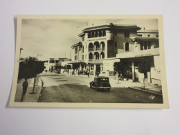 Delcampe - CP CARTE POSTALE MAROC MEKNES AVENUE De La REPUBLIQUE  - Vierge - Meknes