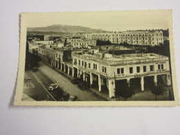 Delcampe - CP CARTE POSTALE MAROC FES Un COIN De La VILLE NOUVELLE - Vierge - Fez