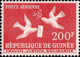Delcampe - Guinee (Rep) Avion N** Yv:  7 Mi:29 Deux Colombes - Pigeons & Columbiformes