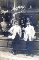 Delcampe - Carte Photo -  Salon De Coiffure Dames, Perruquier - Roger Auffray - 155 Rue Lafayette Paris - Geschäfte