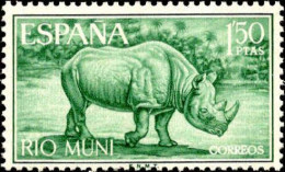 Delcampe - Rio Muni Poste N** Yv:53 Mi:53 Rhinocéros Diceros Bicornis - Rhinocéros