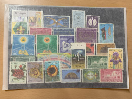 Delcampe - 50 Different Stamps Of Libya/Libyien, Used And Unused - Libyen