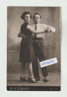 Delcampe - CPA PHOTO - SPECTACLE -  DANSE - M. FERRARI Champion  De Danse (Victor FERRARI Et Angela ILARI) Vers 1930 - Baile